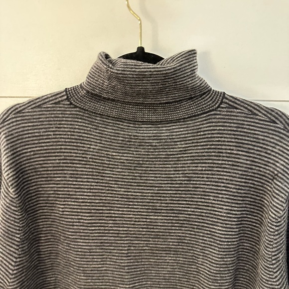 VTG POLO RALPH LAUREN M 100% Italian Wool grey striped woman turtleneck gorpcore - Picture 9 of 13